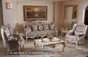 Jual Sofa Tamu Mewah Imperial Ebony Gold Leaf Royal RB-172, Jika Anda menginginkan ruang tamu yang memancarkan kemewahan dan keanggunan yang tak tertandingi, maka pilihan yang tepat adalah set sofa ini. Dengan sentuhan tradisional yang diperbarui dengan elemen modern dan menjadi sorotan utama dalam ruangan Anda.