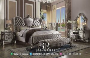 Flash Sale Tempat Tidur Mewah Modern dengan rangka kayu jati dan finishing lac elegan, sempurna untuk meningkatkan keindahan dan kenyamanan kamar tidur Anda.