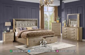 Harga Spesial Tempat Tidur Mewah Gold dengan kayu jati dan finishing metalik, dilengkapi pencahayaan LED dan drawer penyimpanan, sempurna untuk nuansa elegan Anda.