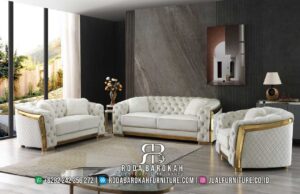 Toko Online Sofa Tamu Mewah Stainless menawarkan Sofa Tamu Mewah Stainless dengan rangka kayu jati, finishing doff gold, dan desain elegan yang menambah kemewahan rumah Anda.