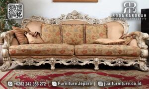 Wajib Punya Sofa Klasik Mewah Garansi Resmi RB-678, terbuat dari kayu jati dengan lukisan putih dan busa tebal, sempurna untuk nuansa klasik yang elegan di ruang Anda.