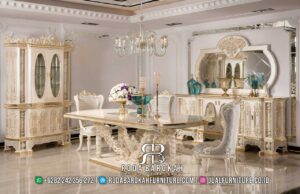 Diskon Spesial Meja Makan Luxury Mewah dengan pilar ukiran, kaki ornamen, dan kayu jati finishing Lac Gold, sempurna untuk nuansa elegan dan klasik.