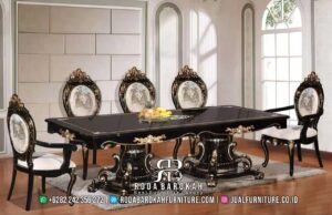 Langsung Kirim Meja Makan Mewah Jati Model Kekinian RB-876, terbuat dari kayu jati dengan finishing H glossy dan kaki besi hias, sempurna untuk suasana elegan dan tahan lama.