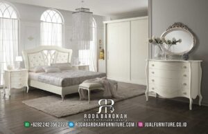 Promo Terbaik Tempat Tidur Minimalis Modern, terbuat dari kayu jati dengan kain bludru, dilengkapi sandaran kepala kerajaan untuk sentuhan elegan dan mewah.