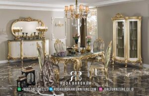 Sale Meja Luxury Set Mewah produk laris RB-911, terbuat dari kayu jati dengan gold plating dan kaki meja ukiran, sempurna untuk suasana makan keluarga yang elegan.
