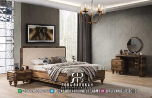 Belanja Hemat Tempat Tidur Jati Minimalis, dengan rangka kayu jati finishing walnut dan busa density tinggi, sempurna untuk nuansa elegan dan mewah di kamar Anda.