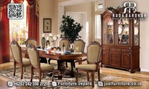 Custom Meja Makan Mewah Desain Modern RB-959, terbuat dari kayu jati dengan finishing doff dan kain bludru, siap memberikan nuansa hangat dan elegan di ruang makan Anda.