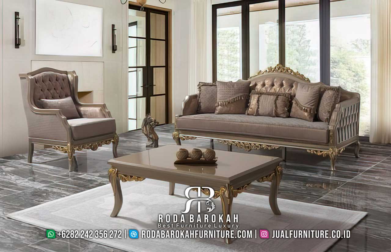 Flash Sale sofa mewah klasik terbaru dengan kayu jati cat duco emas dan pelapis kain bludru, sempurna untuk menciptakan nuansa elegan di ruang tamu Anda.