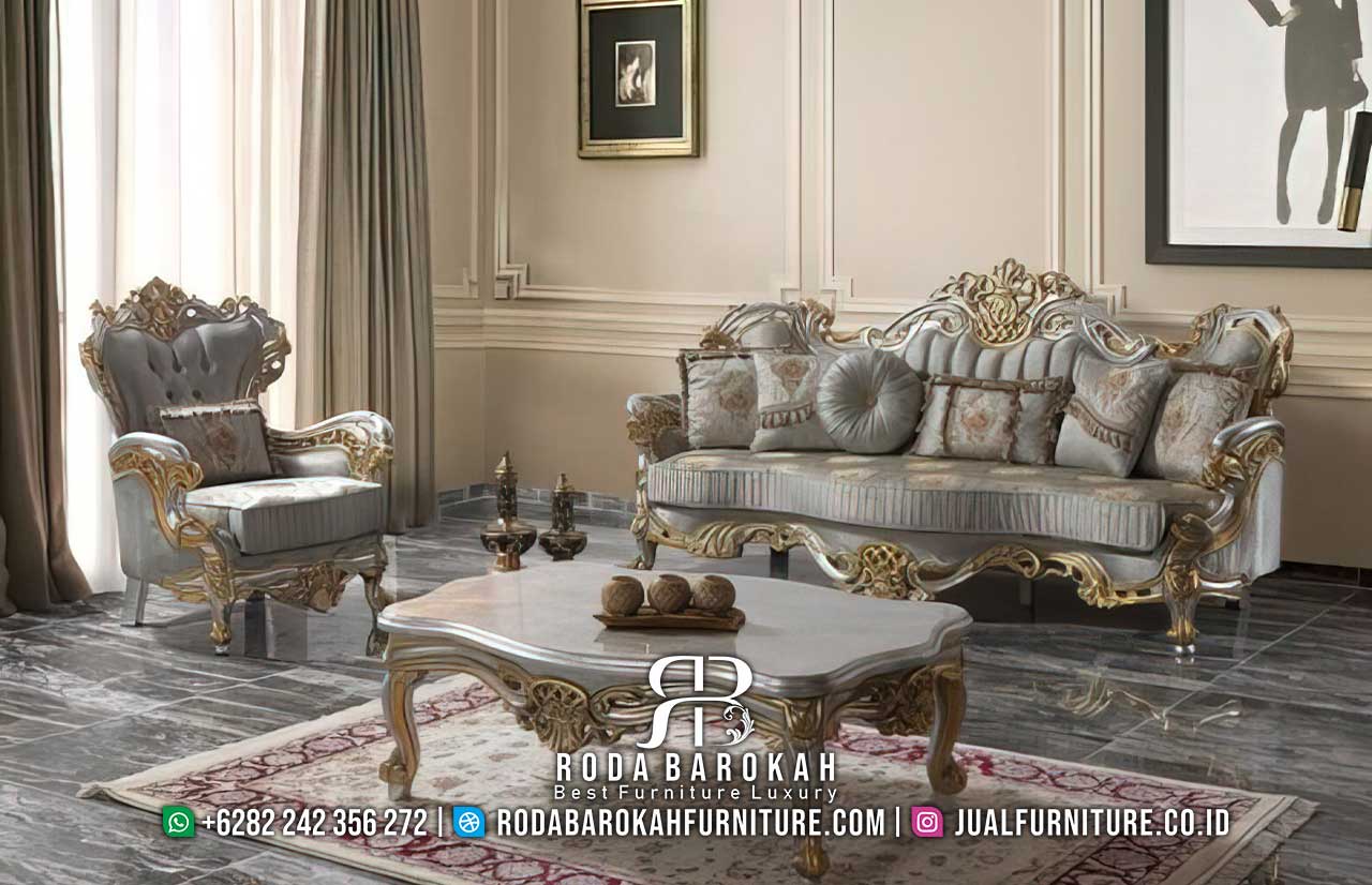 Langsung Kirim Sofa Tamu Nuansa Mewah dengan kaki kayu ukir dan finishing emas, sempurna untuk meningkatkan elegansi ruang tamu Anda.