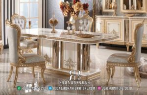 Murah Jual Meja Makan Mewah dengan kayu jati dan cat duco emas, hadir dengan desain barokah klasik dan ukiran mewah, perfect untuk makan formal.