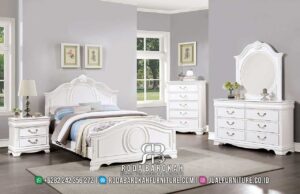 Terbaru Tempat Tidur Minmalis Modern dengan kayu jati dan cat duco putih, dilengkapi laci penyimpanan dan desain ukiran yang elegan untuk kamar tidur mewah Anda.