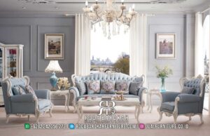 Jual Sofa Tamu Mewah Victoria Pengerjaan Presisi RB1011, terbuat dari kayu jati dengan finishing cat putih dan detail jahitan bordir, sempurna untuk ruang tamu elegan Anda.