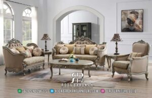 Sofa Tamu Mewah Perugia Sambungan Kuat RB1009, terbuat dari kayu jati dengan finishing doff gold, sempurna untuk ruang tamu elegan Anda.