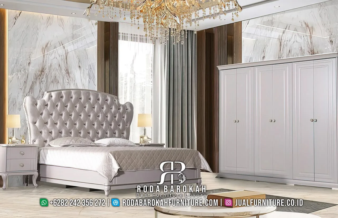 Jual Tempat Tidur Mewah Gaya Eropa Modern Elegan Set tempat tidur mewah Eropa modern RB1091 dengan headboard wingback diamond tufting silver, nakas 2 laci, dan lemari 4 pintu putih abu.