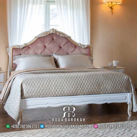 Desain Kamar Tidur Mewah Jati Klasik New Relief Tamara RB-133