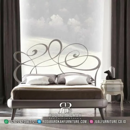 Desain Kamar Tidur Mewah Jati Klasik New Tamara  RB-159