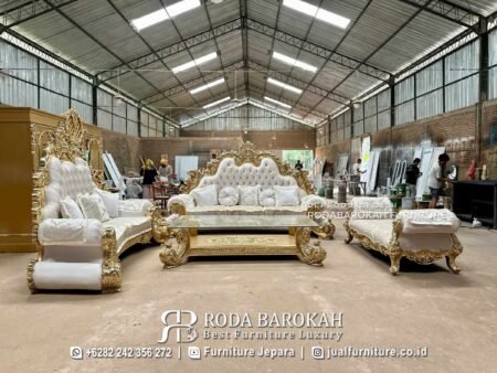 Elegant Style Sofa Tamu Mewah Jackson Jati Ukir Klasik RB-156